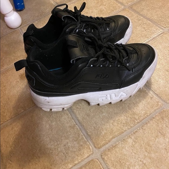 Fila sneakers - Picture 2 of 4